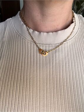 Gold Tone Abstract Chain design Pendant Oval Link Chain Necklace, Lobster Clasp